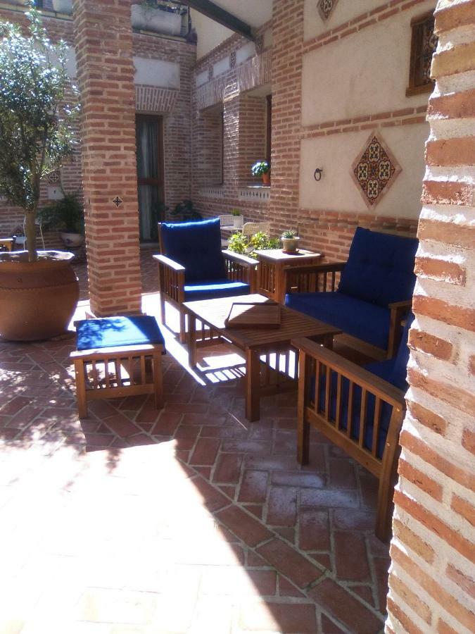 Apartmentos El Alfar Del Sacramento Toledo Dış mekan fotoğraf